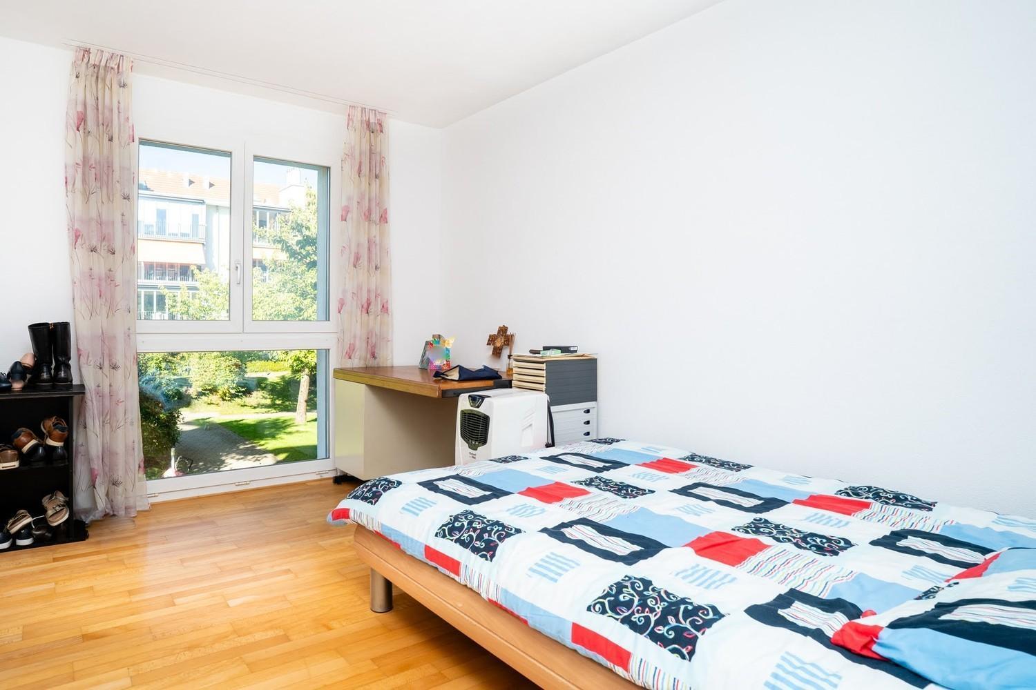 Vk - R - Zuerich Airport - Luxury - Home Stay - Raetschengaessli - Kloten Bagian luar foto